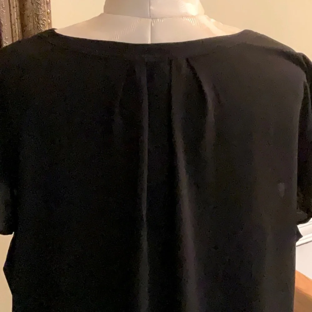 NWT Calvin Klein Black top with notch collar and butterfly sleeve size XL - Picture 4 of 9
